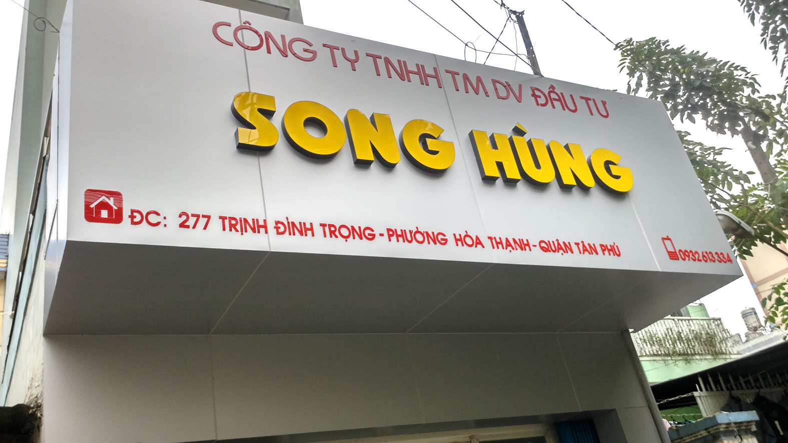 Những Mẫu Bảng Hiệu Alu Phổ Biến Nhất 3 nhung-mau-bang-hieu-quang-cao-alu-pho-bien