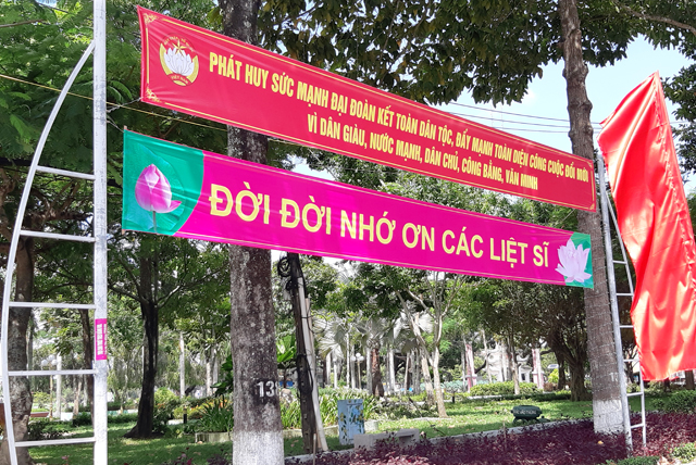 in-bandroll-quang-cao, in-bandroll-gia-re, in-bandroll-o-dau, in-bang-ron-gia-re, in-banner-theo-yeu-cau, in-banoll-ho-chi-minh,